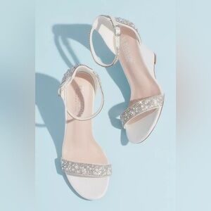 DB Studio Crystal and Jewel Embellished Wedge Sandals ETTA Size 8 LNC
